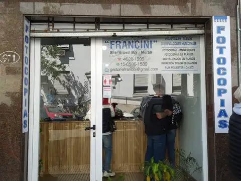 Almirante Guillermo Brown 900