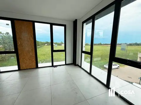 Oficina en Alquiler al Sur