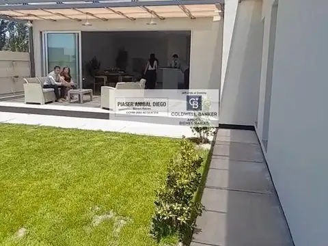 Casa estrenar alto paredes
