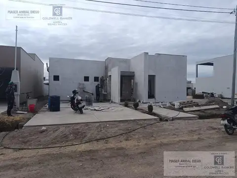 Casa en Venta en Las Paredes, USD 229.000