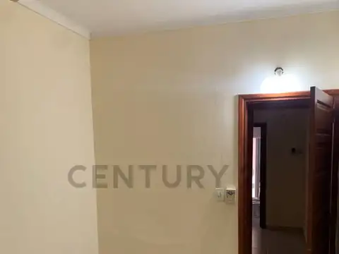 Bolivar 100, Piso 0