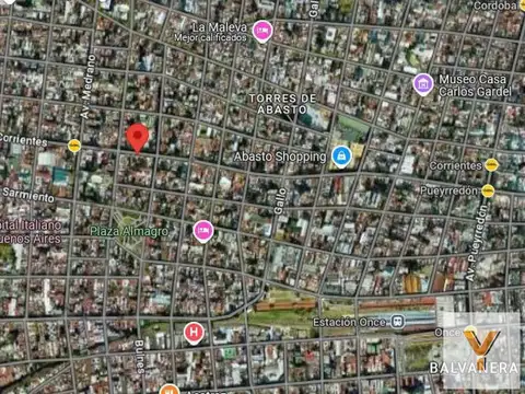 Avenida Corrientes e/ Bulnes y Jerónimo Salguero