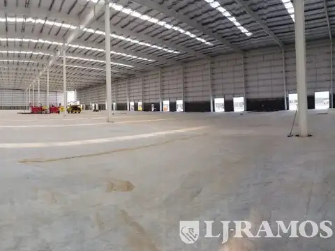 Galpon en Alquiler en Exaltacion de la Cruz, USD 102.000