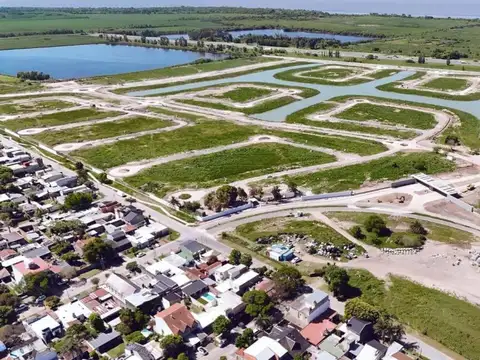 Terreno en Venta en Ezpeleta Este, USD 162.000