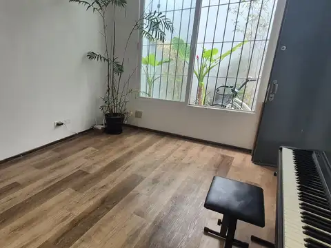 Depto Tipo Casa en Alquiler de Monoambiente