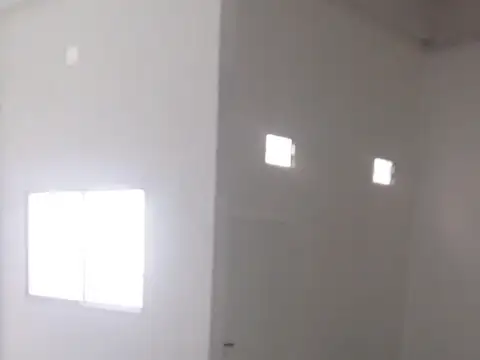 ALQUILER: GALPON INTERNO - PABLO PODESTA