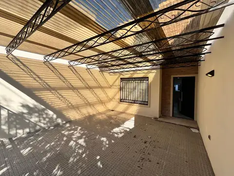 DUPLEX 4 AMBIENTES EN CONDOMINIO RESIDENCIAL. APTO CREDITO HIPOTECARIO  