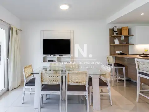 Casa 3 ambientes con 2 baños