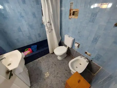 Depto Tipo Casa en Venta 40 años