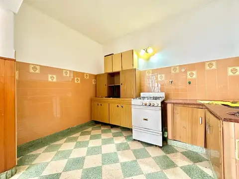 Casa 3 ambientes con 1 baño