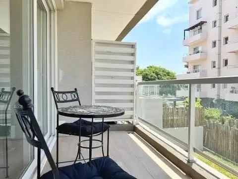 Departamento en  alquiler sin muebles  2 ambientes  en Sky Roof