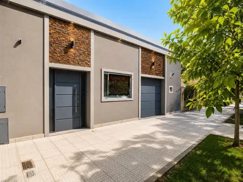 Oportunidad Venta Casa PH 3 ambientes con cochera y parrilla