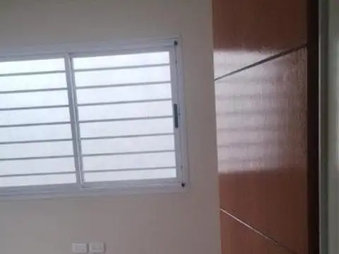 Depto Tipo Casa en Venta 25 años