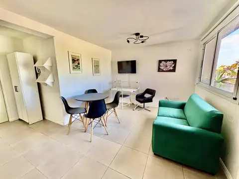Departamento en alquiler de 1 dormitorio y terraza exclusiva. Ocampo 800