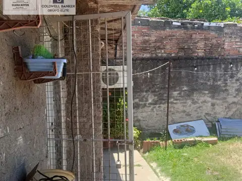 Casa en Venta con 1 cochera