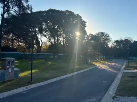 Terreno en Venta en El Talar, USD 83.000