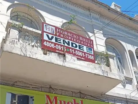 RIVADAVIA. AV 8000, Piso 1