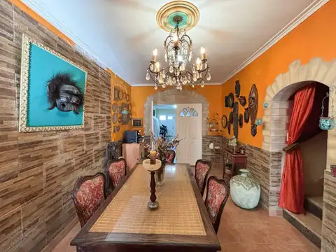 CASA EN VENTA VILLA ELVIRA - LA PLATA