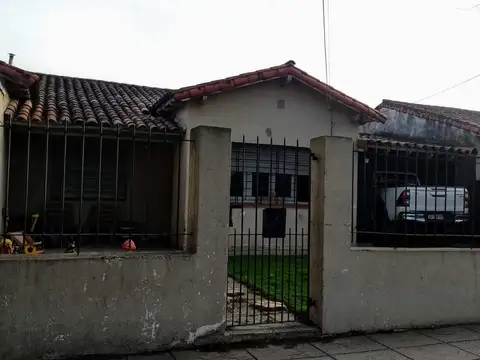 José León Suárez 2700