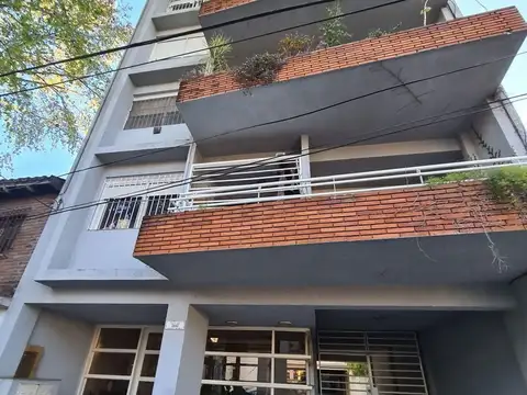 EXCELENTE 2 AMBIENTES EN OLIVOS CENTRO..!