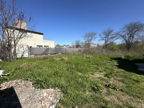 Terreno en Venta 12  mts Fondo