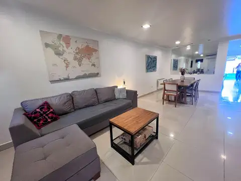 Casa 3 ambientes con 2 baños