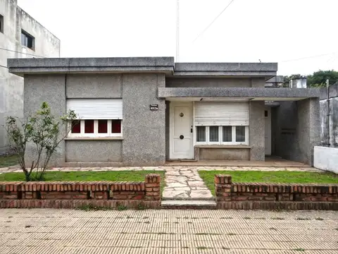 CASA EN VENTA 3 DORMITORIOS EN CARCARAÑA