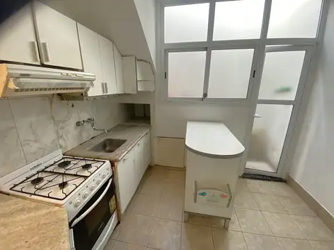 Tipo casa 4 ambientes en venta en Monte Castro