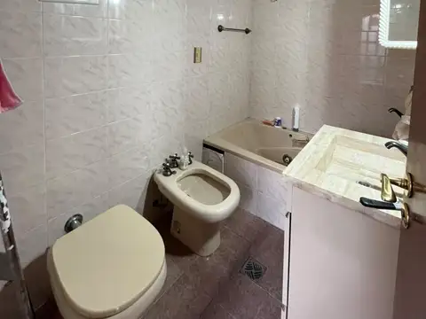 Depto Tipo Casa en Alquiler 25 años
