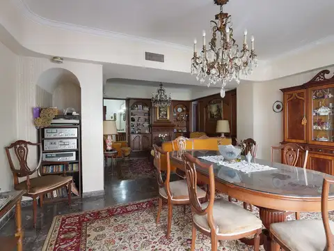 Depto Tipo Casa 5 ambientes con 3 baños