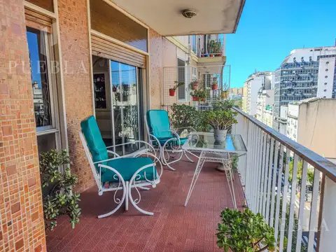 DEPARTAMENTO 4 AMBIENTES CON COCHERA, CABALLITO