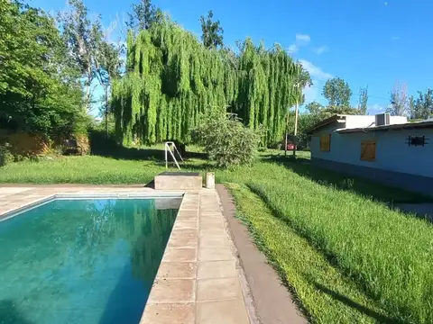 VENTA EXCELENTE CASA QUINTA EN BARRANCAS MAIPU