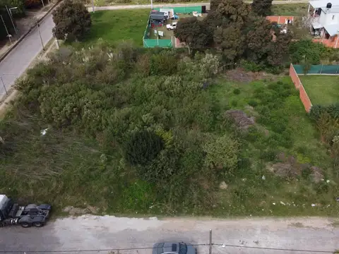 Terreno en Venta 12  mts Frente