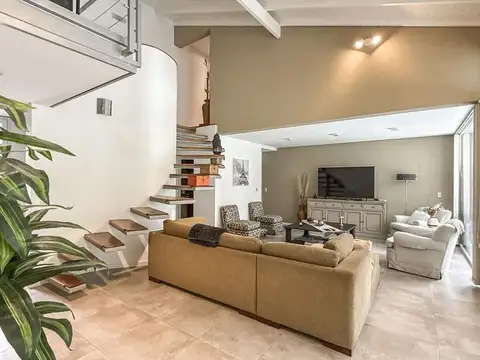 CASA CON DISEÑO MODERNO BARRIO LOS TACOS PILAR / GARIN – APTA CREDITO y/o FINANCIACION DIRECTA