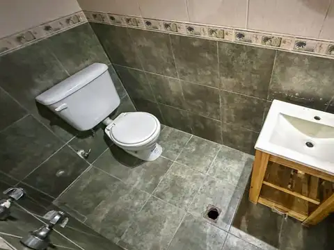 Depto Tipo Casa 4 ambientes con 1 baño