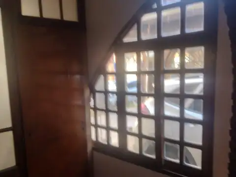 Oficina de uso profesional en alquiler en Moreno