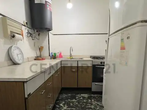 Departamento 5 ambientes con 1 baño