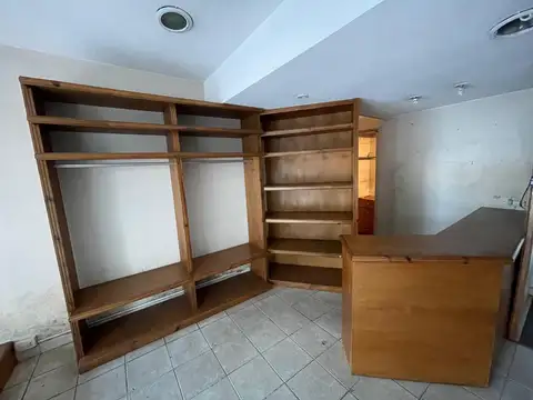 Local en Venta 30 años