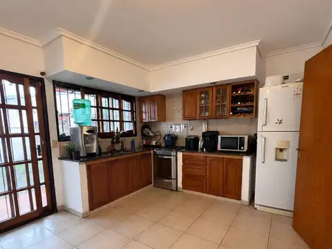 VENTA TRIPLEX 5 AMB. J. INGENIEROS 5900/CARAPACHAY