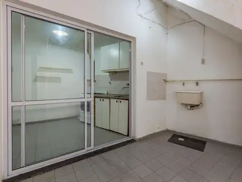 Depto Tipo Casa en Venta de 4 ambientes