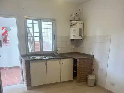 Depto Tipo Casa en Venta con 1 cocheras