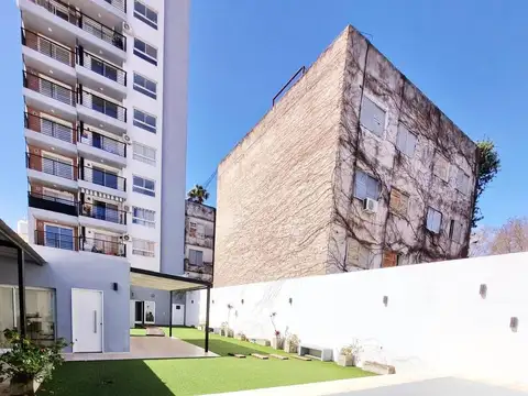 Departamento en Alquiler con 1 cocheras