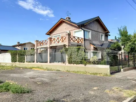 Casa en Venta en Cipolletti, USD 580.000
