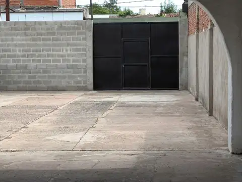 Lote en venta de 390.05m2 ubicado en Temperley con posibilidades de construcción