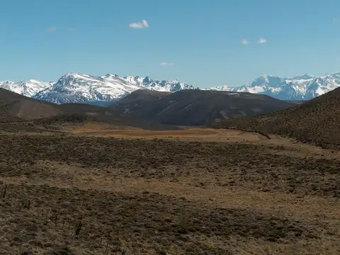 Río Belgrano, Cordillera Santa Cruz,