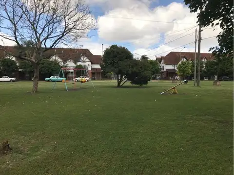 Casa en Venta en Burzaco, USD 86.000