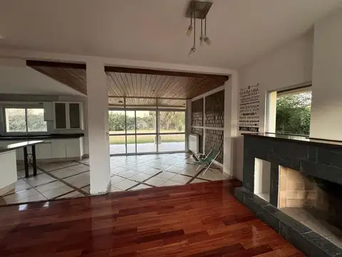 Casa en Alquiler de 3 dormitorios