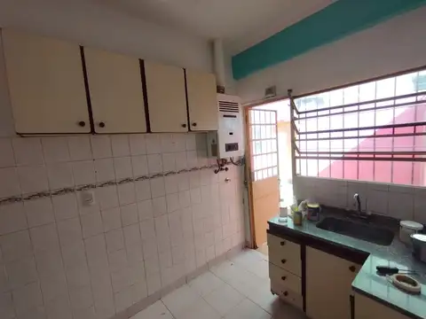 Departamento en Alquiler en Moron Sur, $ 650.000