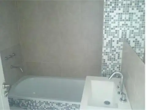 DEPARTAMENTO 2 AMB. ZONA CENTRICA SAN MIGUEL CON COCHERA