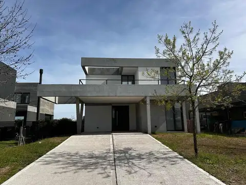Casa Vista Laguna Desde Suite Puertos Del Lago